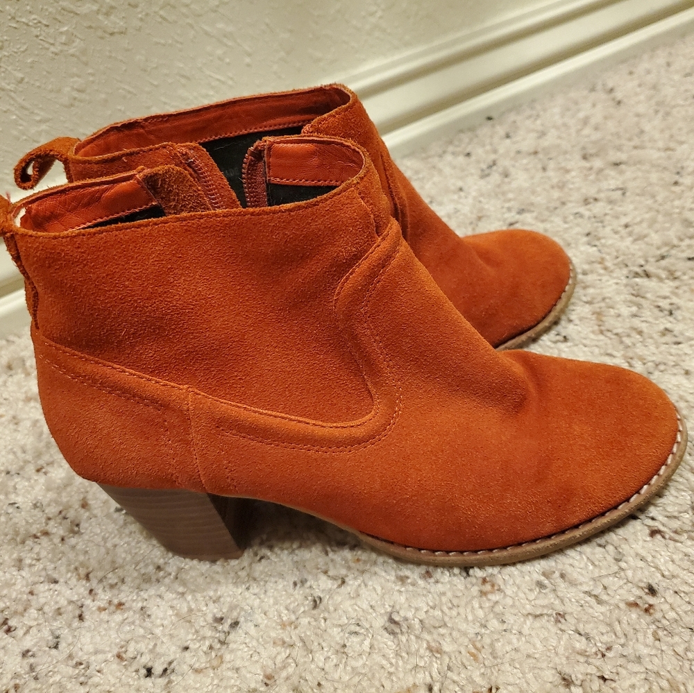Burnt Orange Dolce Vita booties